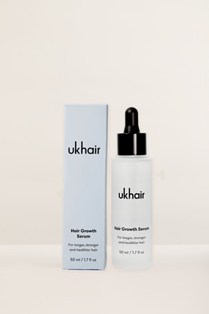 لرموش أطول وشعر أقوى هذا الصيف... اكتشفي أسرار UKLASH للعناية التي تستحقينها