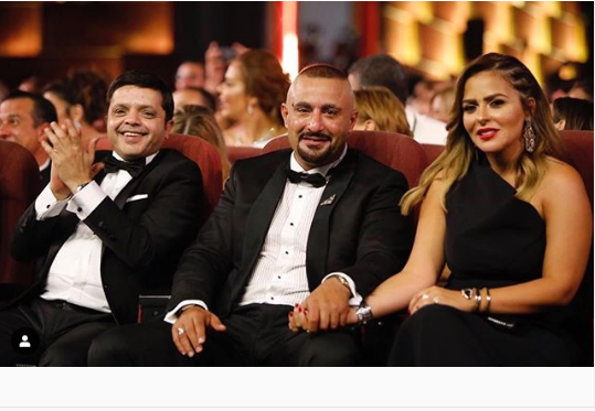 أحمد السقا وزوجته ينهيان الجدل حول طلاقهما بالجونة السينمائي