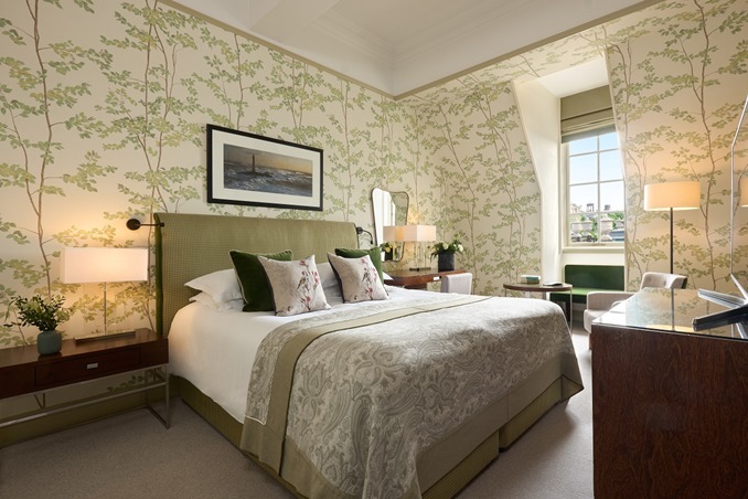 اكتشفي وجهات تُلهمك وتُنمّي مهاراتك من حول العالم