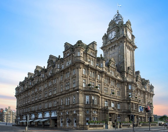 اكتشفي وجهات تُلهمك وتُنمّي مهاراتك من حول العالم