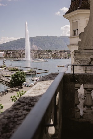 اكتشفي وجهات تُلهمك وتُنمّي مهاراتك من حول العالم