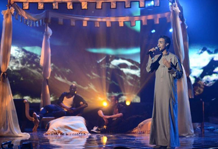 إبراهيم يثير غيرة وائل وخلاف بين إليسا وكارول على إيمان!