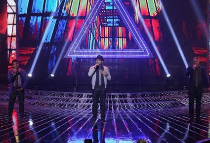 إبراهيم يثير غيرة وائل وخلاف بين إليسا وكارول على إيمان!