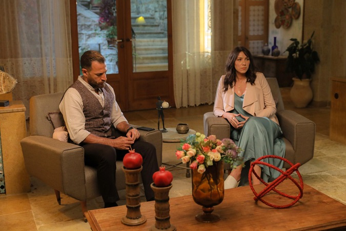 الحاضر يفتح دفتر الحساب لأصدقاء الماضي في 