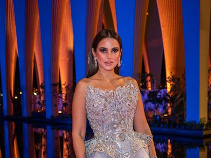 لهذا السبب درة تعتذر للصحفيين والإعلاميين