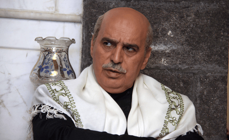 خاص - ما قصّة الطفل الذي تبنّاه عباس النوري.. ومن هو تاج الشام؟