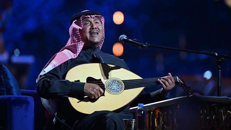 محمد عبده يعتذر لجمهوره في الكويت