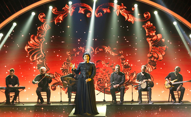خاص - الطفلة إيمان بيشه تحصد لقب Arabs Got Talent وفستان نجوى كرم معاً