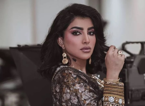 أسرار جمال المرأة الإماراتية: تقنيات ومنتجات تبرز أناقتها