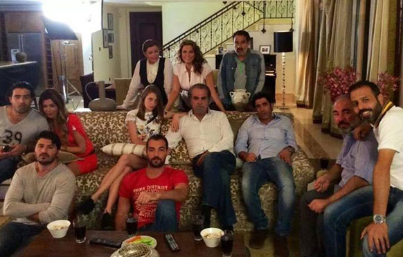 «الإخوة»... نجاحات كثيرة وقصص رومانسية معقّدة