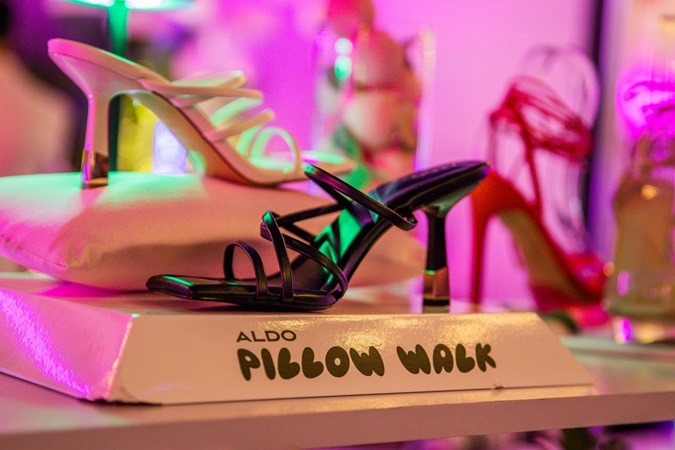 مشاهير السوشيل ميديا يحتفلون مع ألدو بمجموعة Pillow Walk