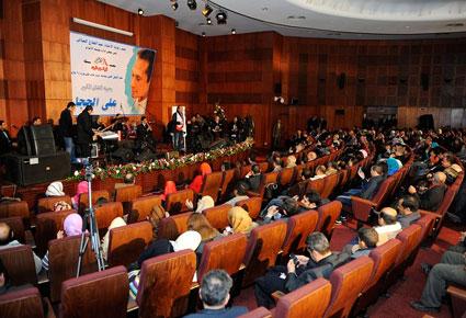 علي الحجار في أولى حفلات ذكرى 25 يناير