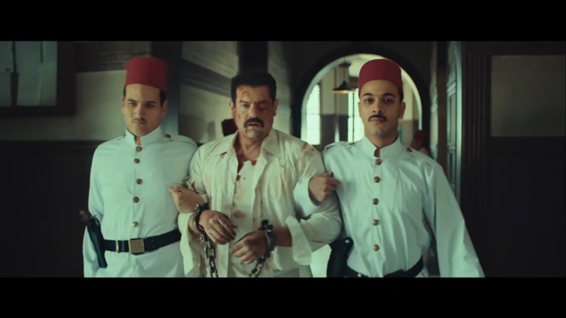 عمرو يوسف يحقق المعادلة الصعبة
