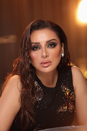 أنغام تتفاجىء على خشبة المسرح لهذا السبب