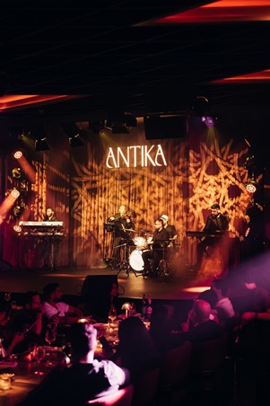 ليلة الأحد للسيّدات بطابع شرقي نابض في أنتيكا