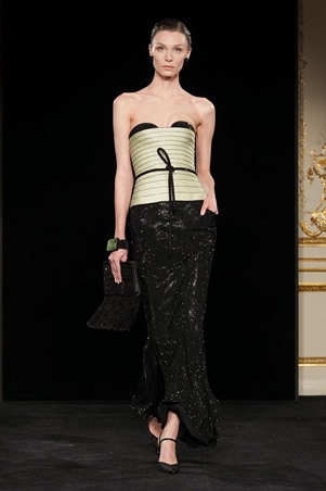 أرماني بعد الغياب.. تصاميم ناعمة بعيدة عن الاستعراض