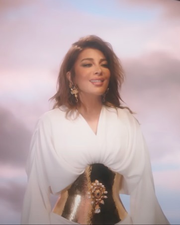 أصالة على خشبة المسرح في سوريا