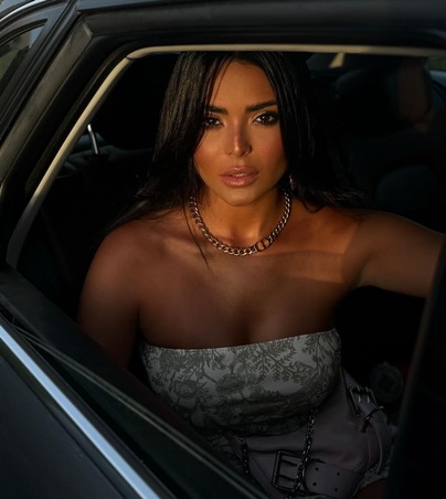 8 أفلام لأسماء جلال في 2025 وتنتظر تكريم الجونة بالفستان الأبيض