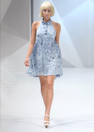 Asudari تقدّم مجموعتها بالطبعات الهندسية في الفاشن فوروورد