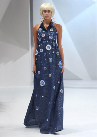 Asudari تقدّم مجموعتها بالطبعات الهندسية في الفاشن فوروورد