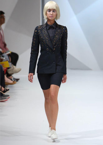 Asudari تقدّم مجموعتها بالطبعات الهندسية في الفاشن فوروورد