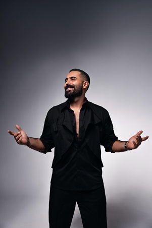 إياد يُحيي حفلة رأس السّنة في بيروت