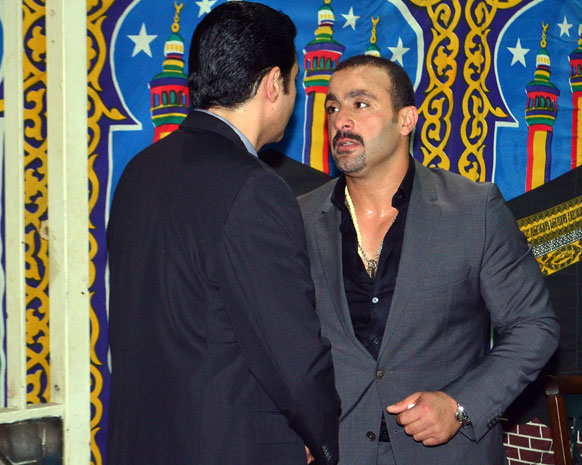 نجوم الفن في عزاء والد ياسر ورامز جلال