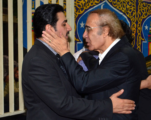 نجوم الفن في عزاء والد ياسر ورامز جلال