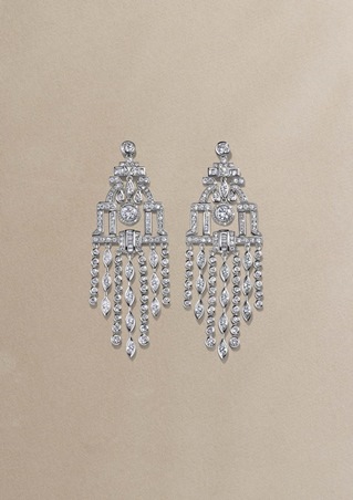 الستّ أم كلثوم بـلمسة حُليّ عِزّة فهمي