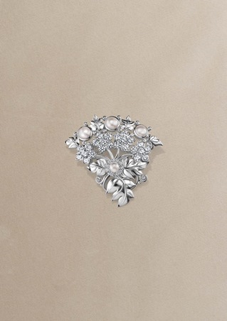 الستّ أم كلثوم بـلمسة حُليّ عِزّة فهمي