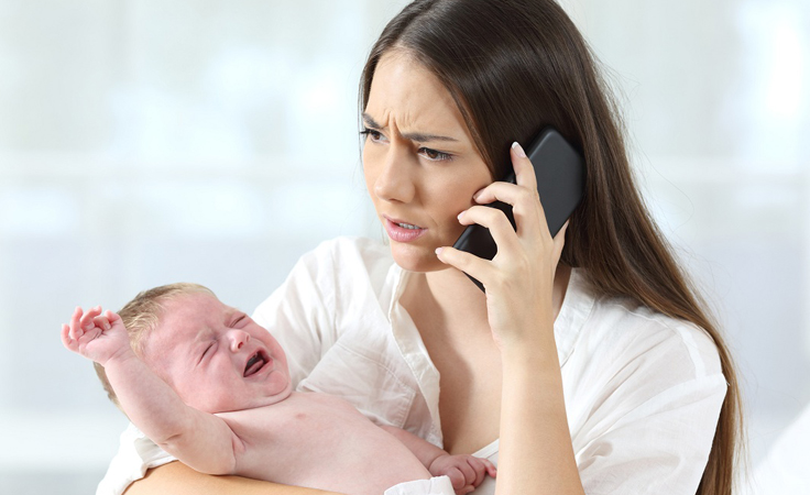 8 إشارات تدلّ على أن طفلك الرضيع مريض