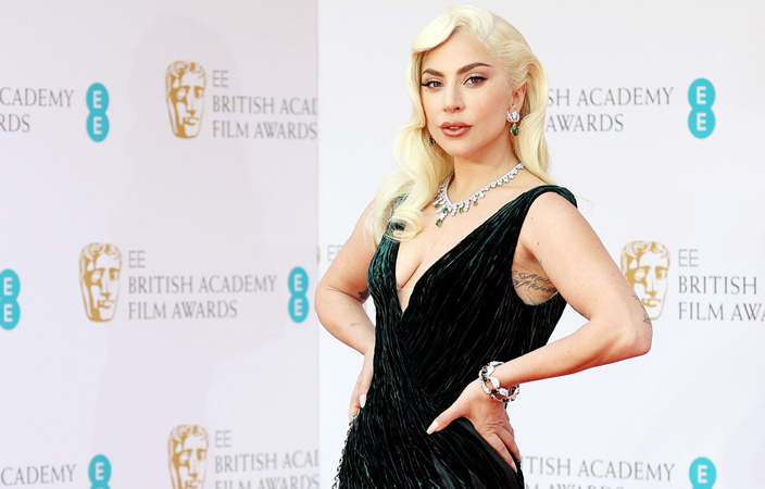 أجمل 20 إطلالة من حفل توزيع جوائز Bafta awards 2022