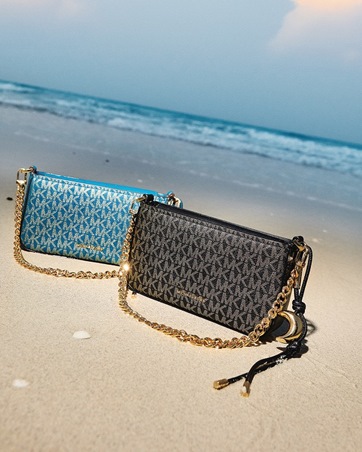 اختاري إطلالاتك في رمضان بلمسة ذهبية