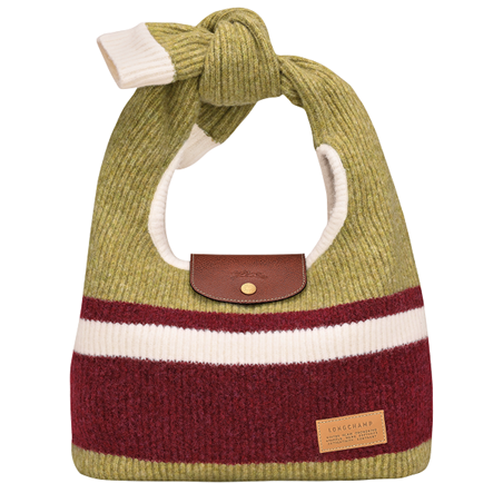 استعدي لأناقة الشتاء مع مجموعة لوُنشان 2026