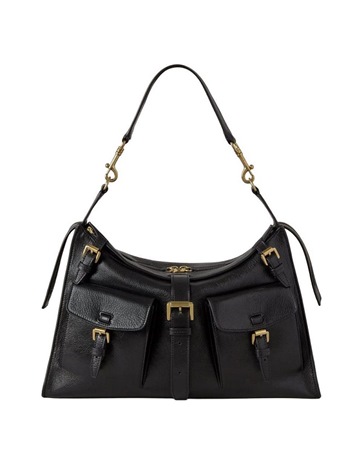 استثمار أنيق يبدأ بحقيبة يد لا تعرف الزمن