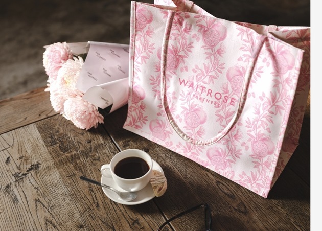 هدى النعيمي لنواعم: أطمح لتصميم حقائب ترافق المرأة في كل لحظات حياتها