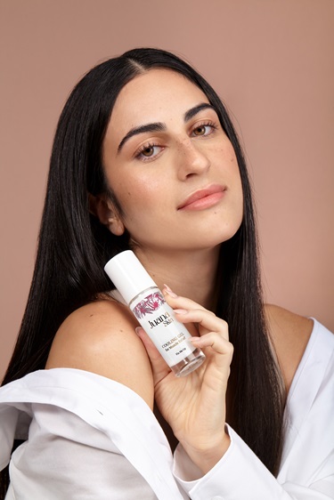علامة Juana Skin للعناية بالبشرة تطلق أولى مجموعاتها في الإمارات