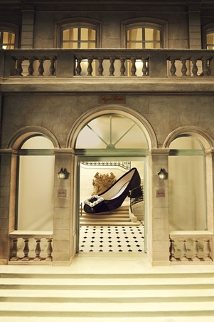 سحر روجيه ڤيڤييه… موسم واحد، حكايتان