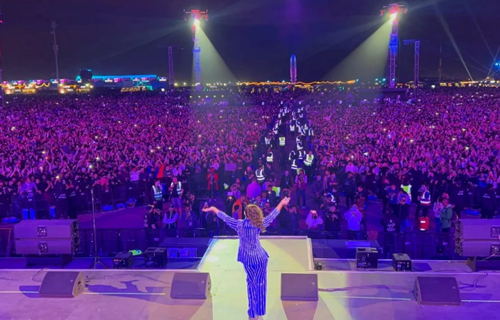 بلقيس تقدم أكبر حفلات الرياض بحضور 210 ألف شخص