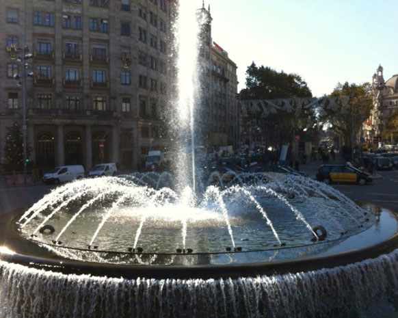 برشلونة مدينة تجمع كل متعة السفر!