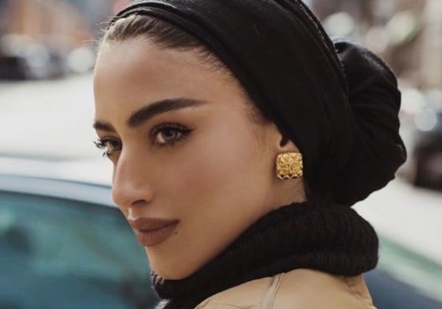 في ثاني ظهور لها في ميدل بيست ميوزيك، يارا النملة في مكياج برّاق