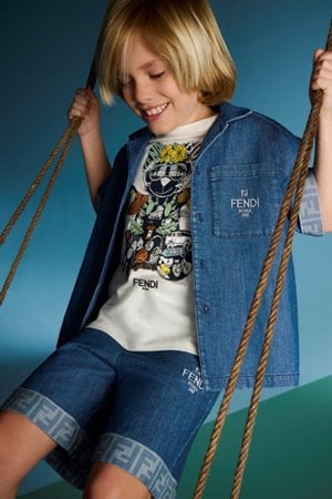 خيال الأطفال يتحول إلى أزياء وإكسسوارات مرحة في أحدث مجموعات FENDI Kids