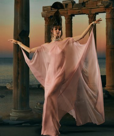 شغف السفر واستحضار الأناقة الرومانسية في مجموعة Odyssey من Taller Marmo