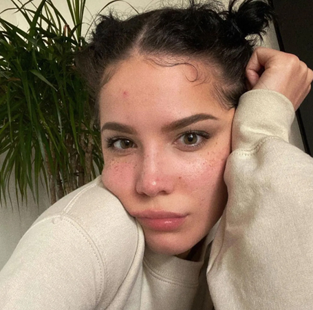 جمالك الطبيعي يربح؛ والدليل صور النجمات بدون مكياج