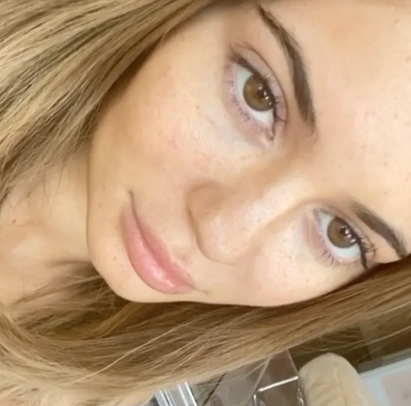 جمالك الطبيعي يربح؛ والدليل صور النجمات بدون مكياج