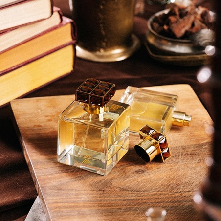 عطور هوجورتس الفاخرة... حين يلتقي السحر بالبريق البريطاني!