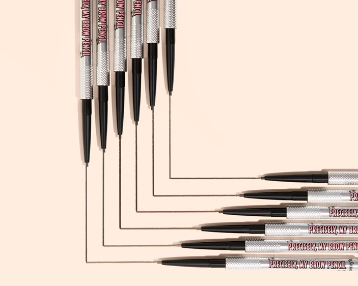 احصلي على الإطلالة المشمشية المستوحاة من جيل Y2K مع Benefit Cosmetics