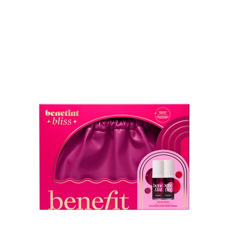 رمضان بإطلالات Benefit :  جمال ومرح مع أبرز مؤثرات الشرق الأوسط