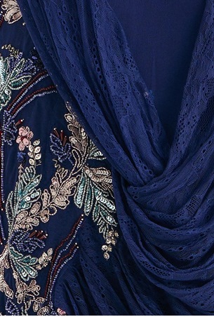 شتاء شالكي 2026… أناقة تعيد تعريف الكلاسيكية