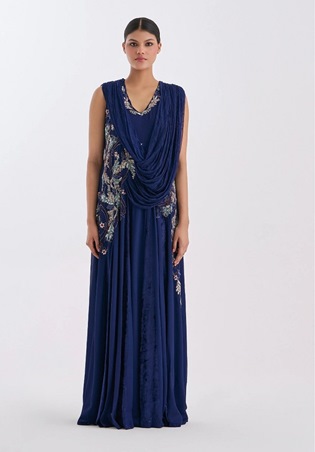 شتاء شالكي 2026… أناقة تعيد تعريف الكلاسيكية